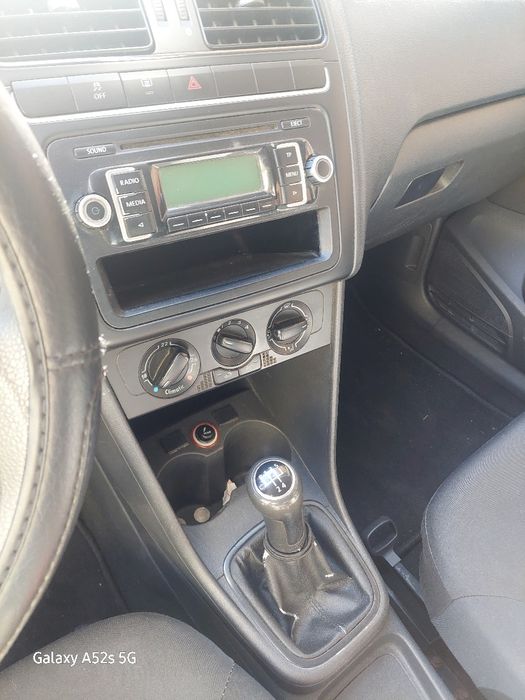 VOLKSWAGEN Polo 2010 — imagine 4