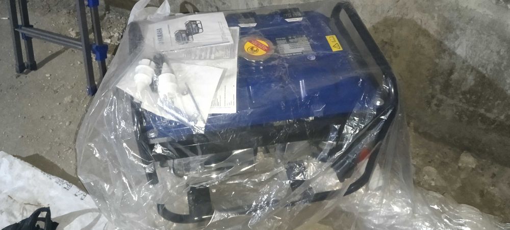 Генератор бензиновый