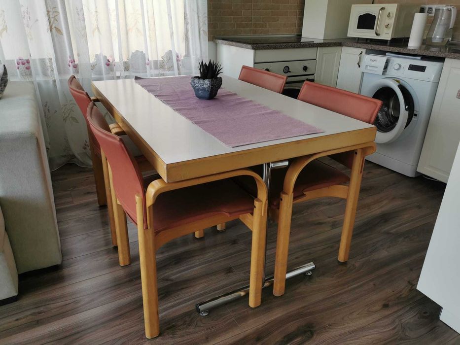 Vand set masa de bucatarie + 4 scaune