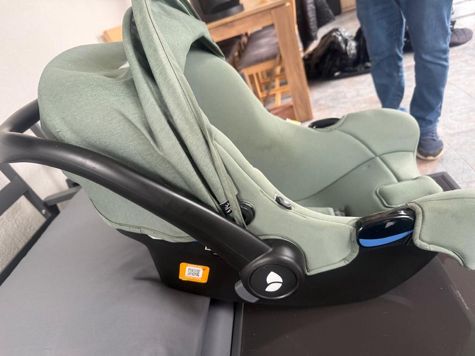 Carucior Joie versatrax 3 in 1