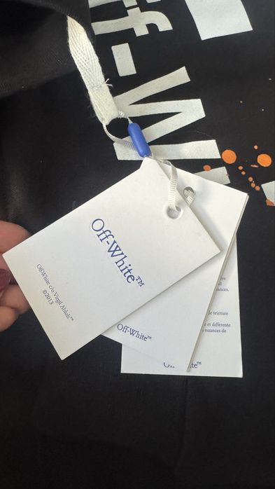 Off-white суичър - нов