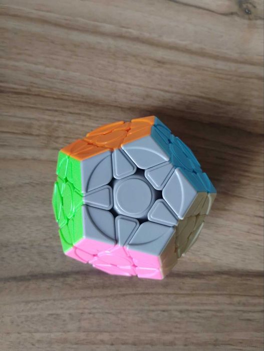 Рубик куб, пирамида, 2x2, призма, мегаминкс