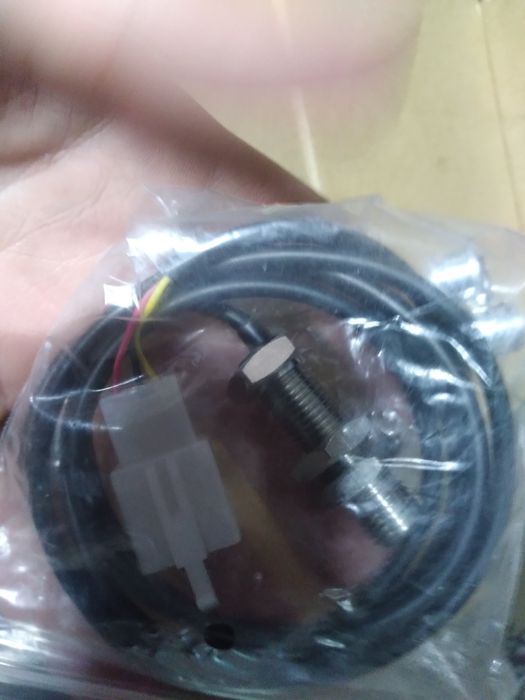 продам приборную панель новая