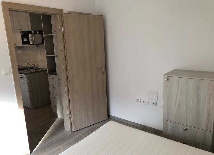 Дава се под наем Двустаен апартамент в София, Бояна - 52 кв.м за 423.81 € - Снимка #1