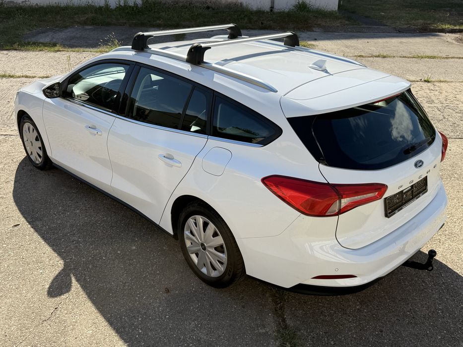 FORD Focus 2019 — imagine 4