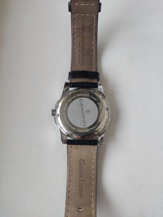 Оригинальные швейцарские часы