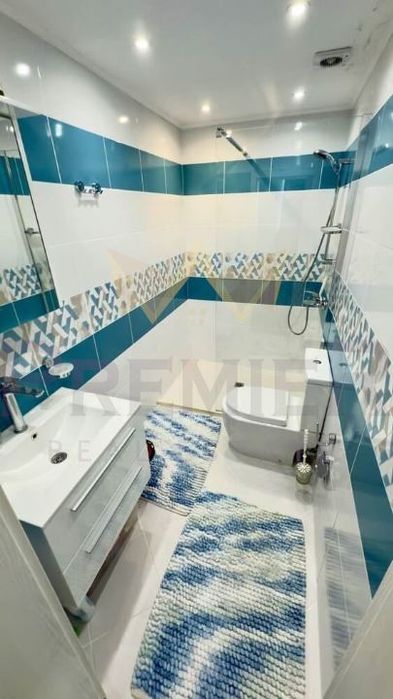 Продава се Тристаен апартамент в Бургас, Сарафово - 99 кв.м за 2061 €/кв.м - Снимка #8