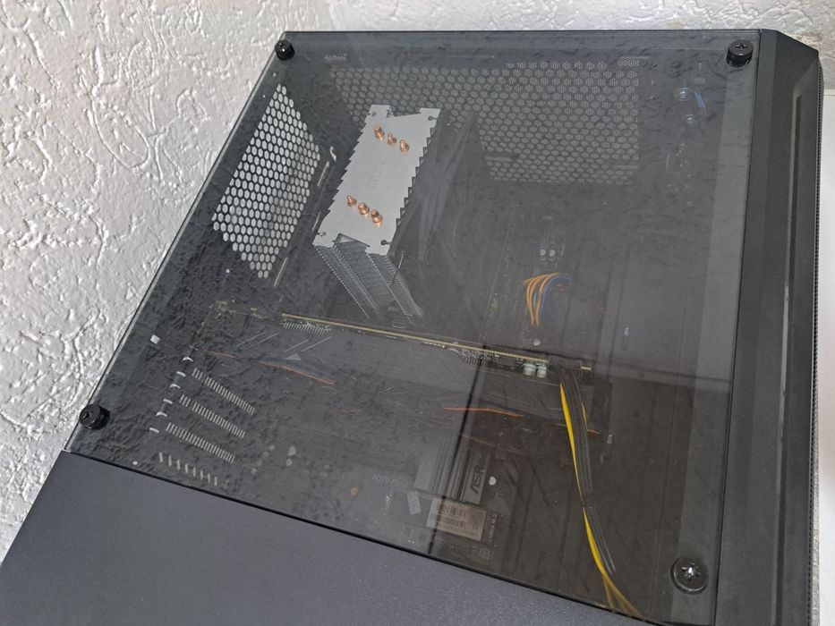 Продам игровой системный блок AEROCOOL  (идеал)