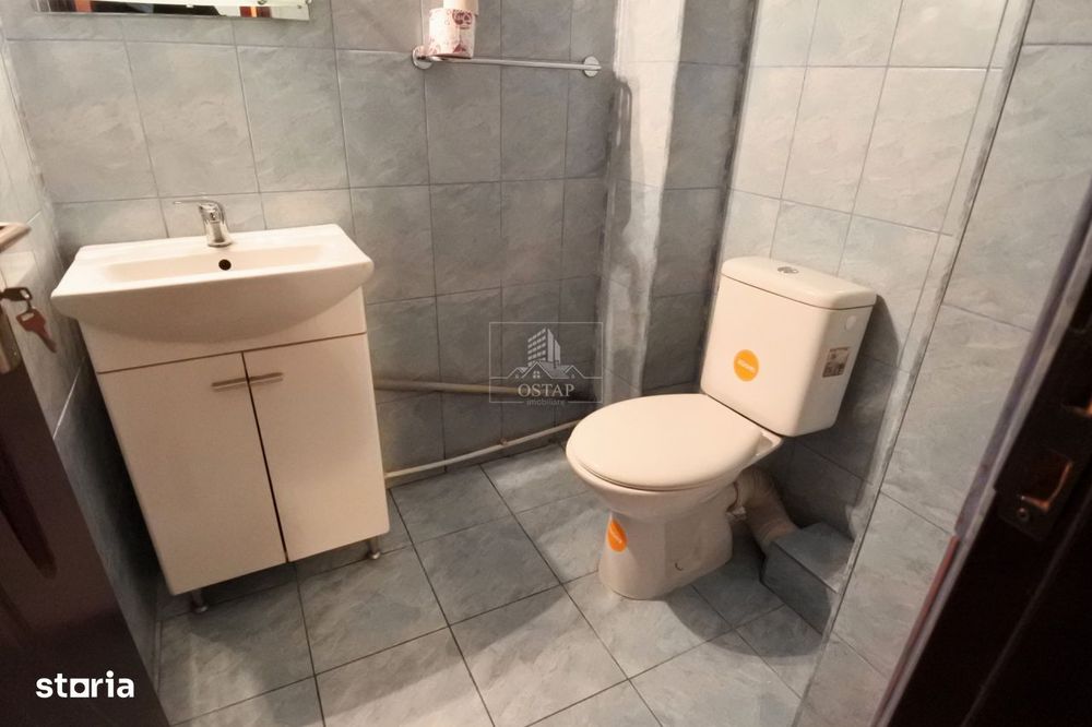 zona Nord-apartament 3 camere decomandate-parter inalt-centrala propri
