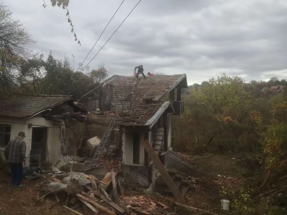 Reparatii acoperisuri tigla metalica sarpanta dulgherie mansardari