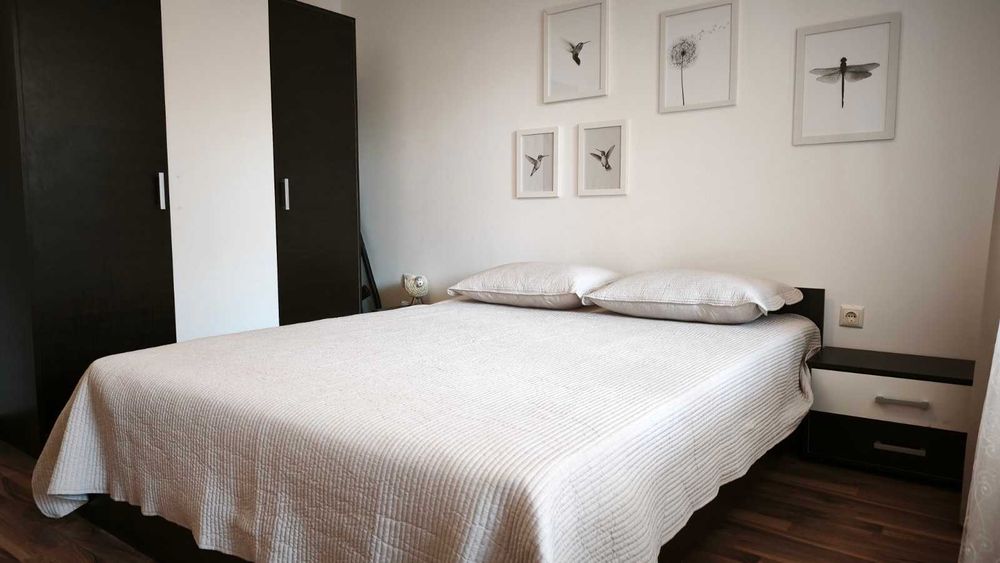 Дава се под наем Двустаен апартамент в Варна, Бриз - 75 кв.м за 797.64 € - Снимка #13