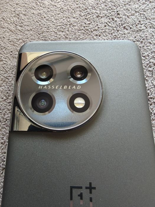 OnePlus 11 5G (16/256GB) Titan Black - КАТО НОВ