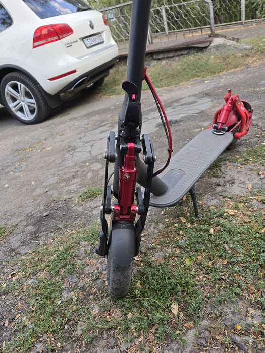 Самокат Xiaomi m365