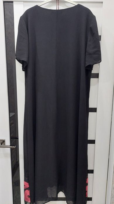 Продам платье. На фото разные модели.