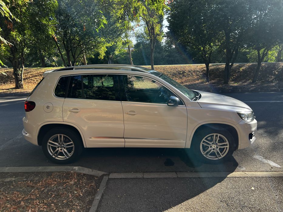 VOLKSWAGEN Tiguan 2011 — imagine 4