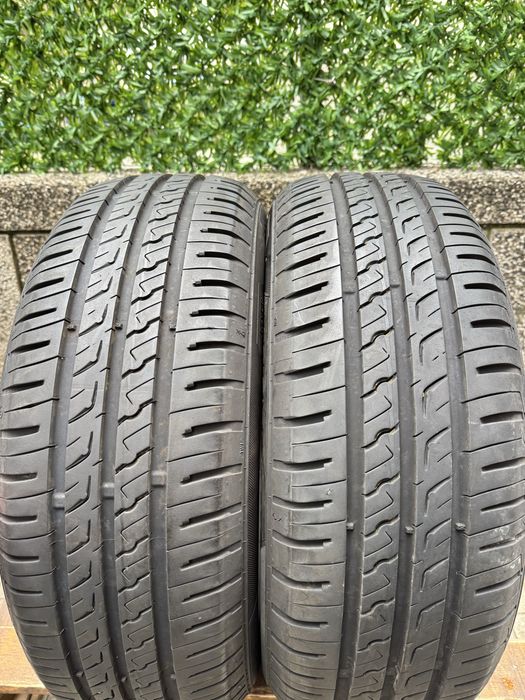 Автомобилни гуми 195 60 15 Barum