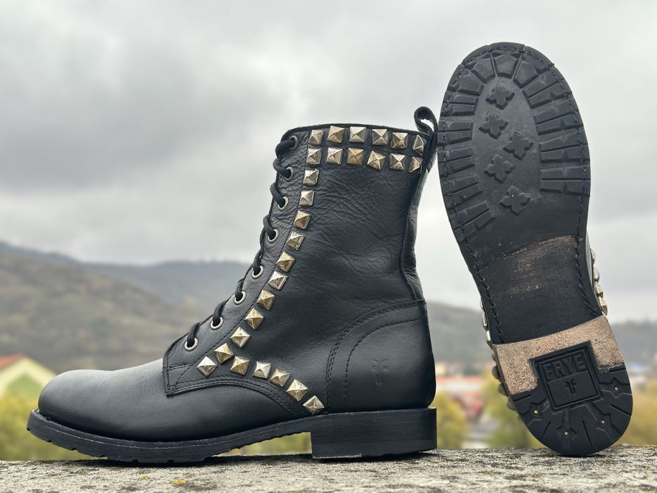 FRYE Rogan Studded Lace Tall  38