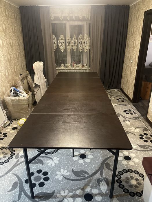 Продам гостевой стол