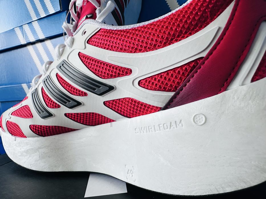 *Чисто Нови* Adidas Adizero Aruku *Cloud White & Pure Ruby*