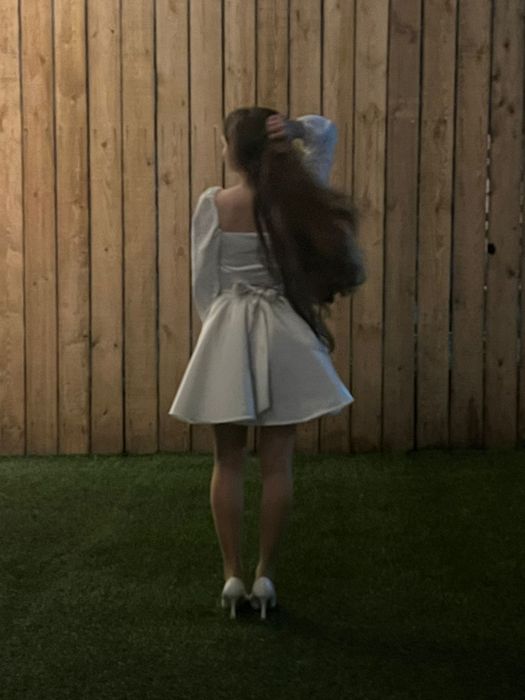 Продам белоснежное платье