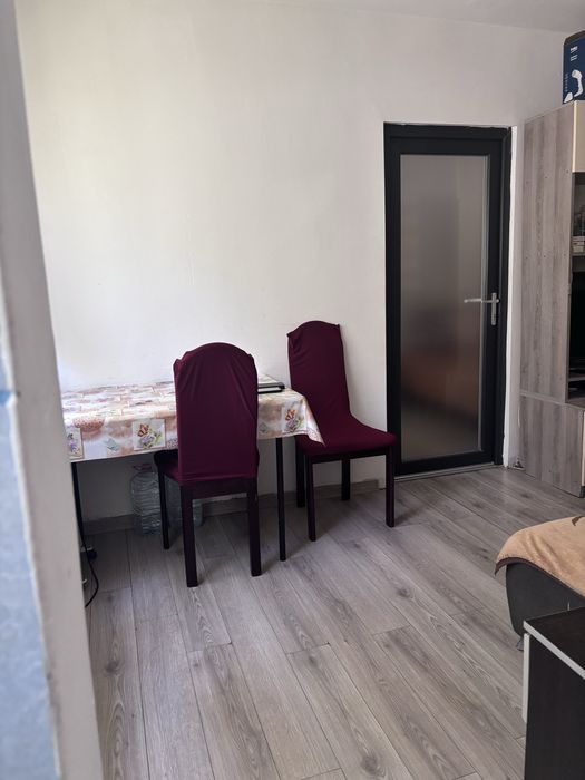 Vand apartament Tip X zona velenta