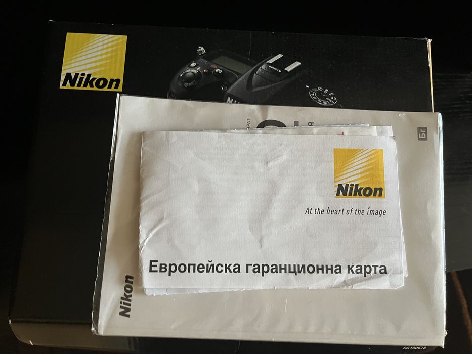 Тяло Nikon D7100 на 23К кадъра