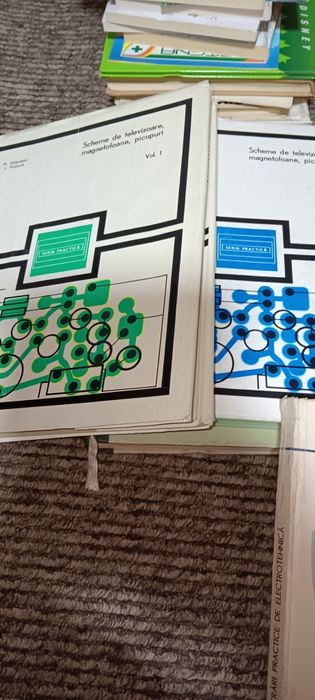 Carti vechi de electronica și auto