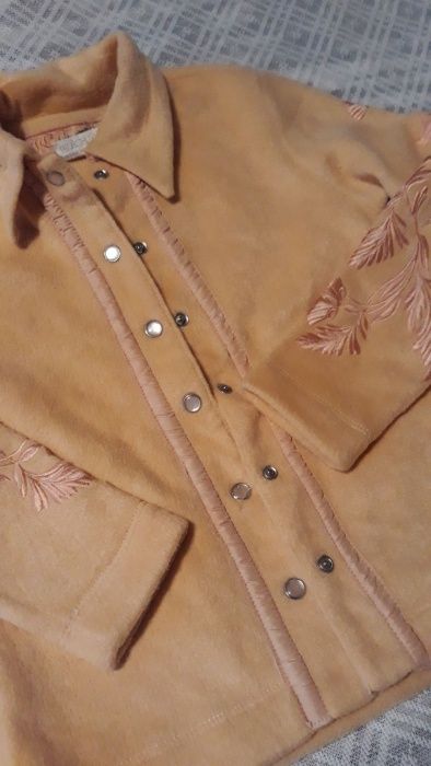 Детско/ново Пухесто Палтенце с бродерия