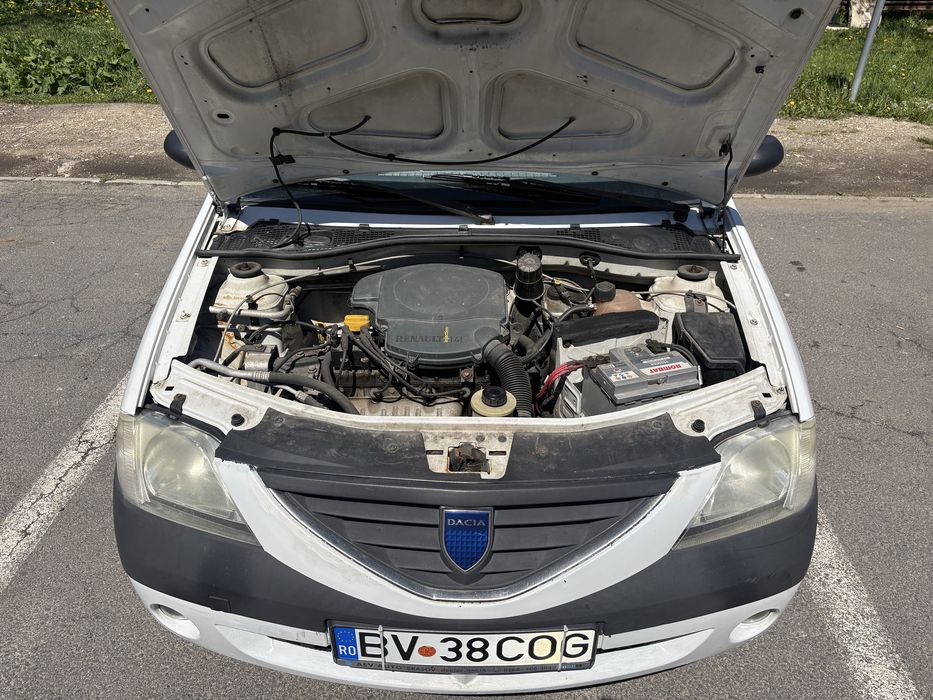 Dacia Logan cu AC si Servo
