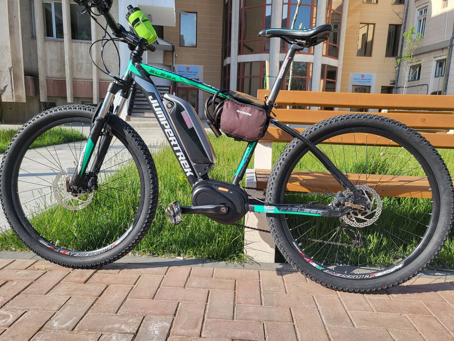 Bicicleta electrica aproape noua