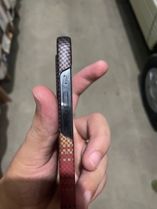 Iphone 13 pro 256talik ideal holati qilt etmagan ochilmagan