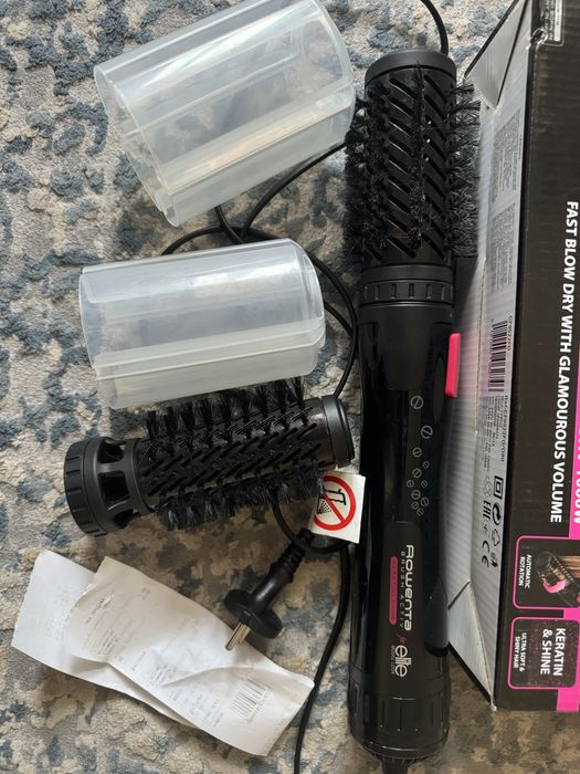 Продам фен расческу