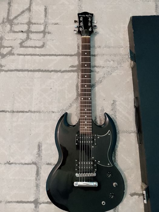 Original Harley Benton SG uslubidagi gitara