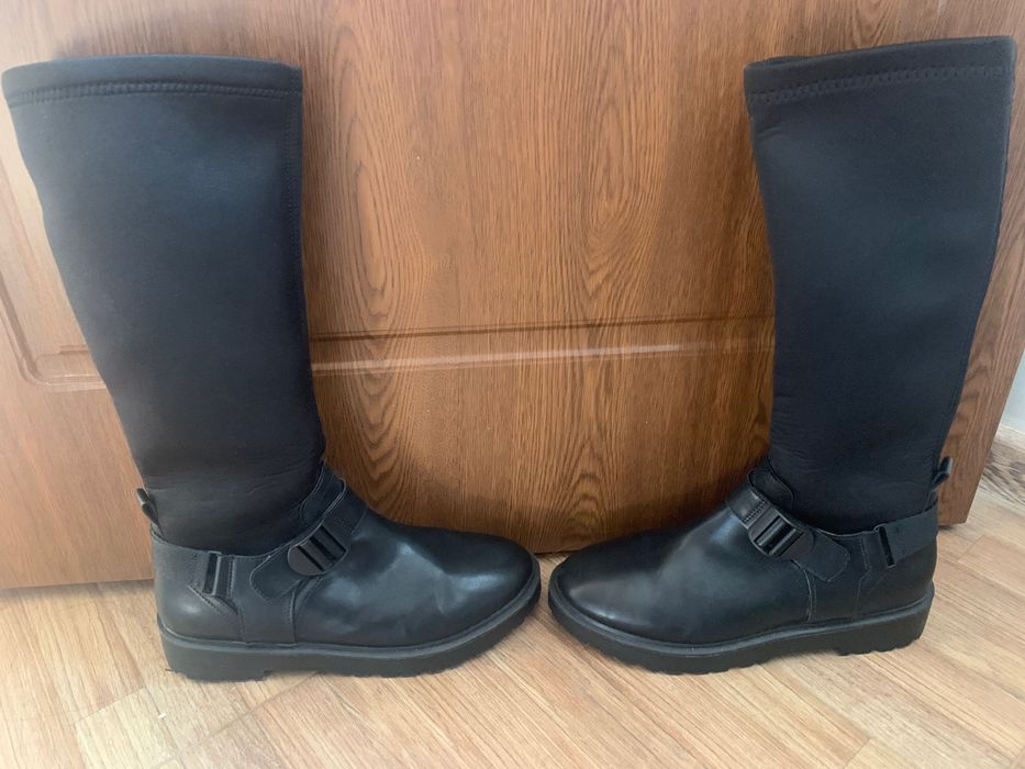 Дамски ботуши Zara