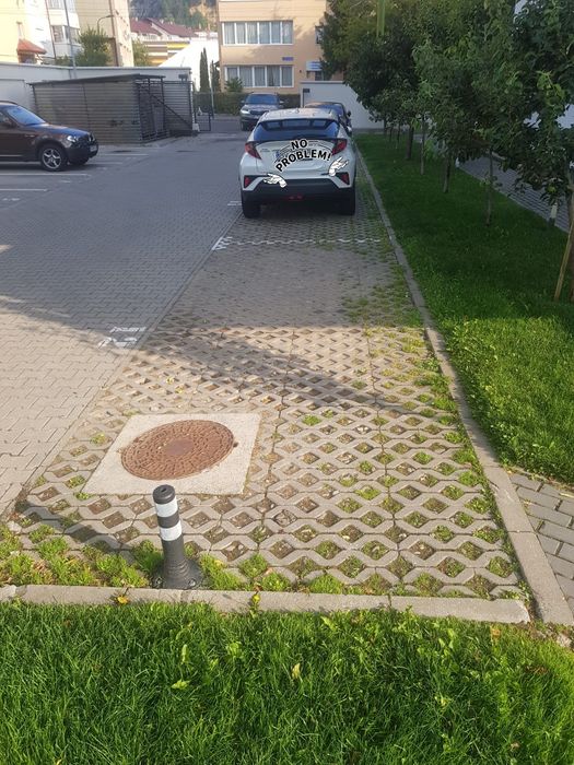 Închiriez loc parcare teran in Alphaville-Răcădău