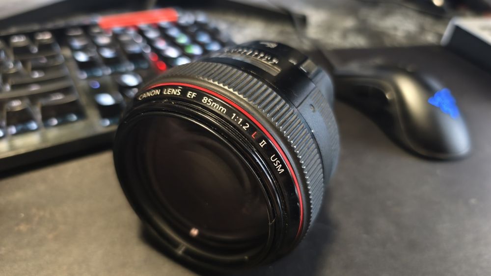 Canon EF 85 f1.2L II