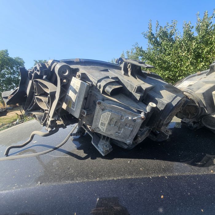 Фарове а4 Б8 ксенон и лед