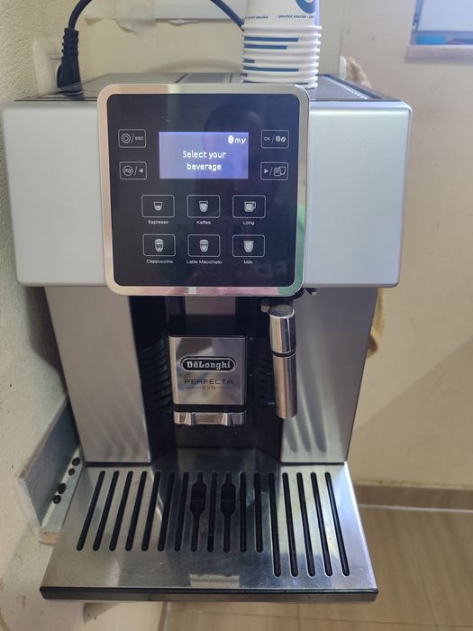 Кафемашина delonghi perfecta