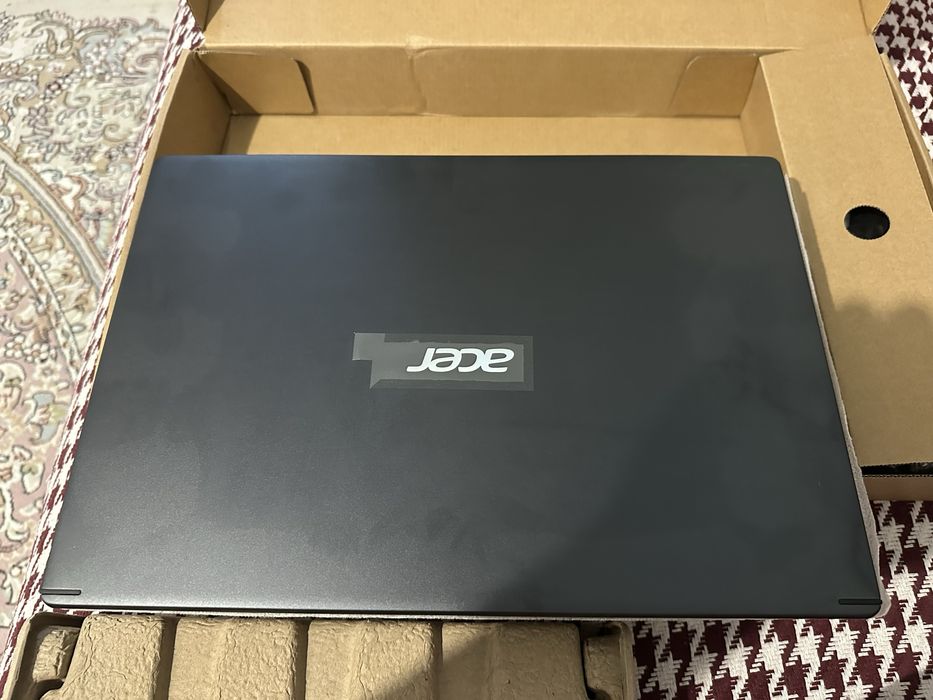 Продам ноутбук Acer Aspire 5 новый