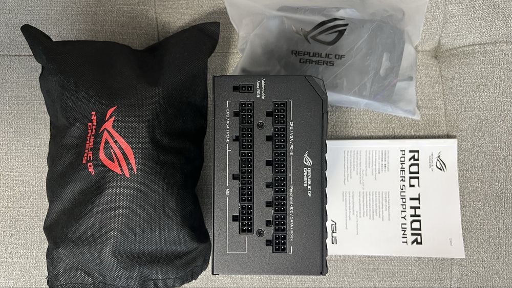 Sursa pc Asus Rog Thor 850w Platinum