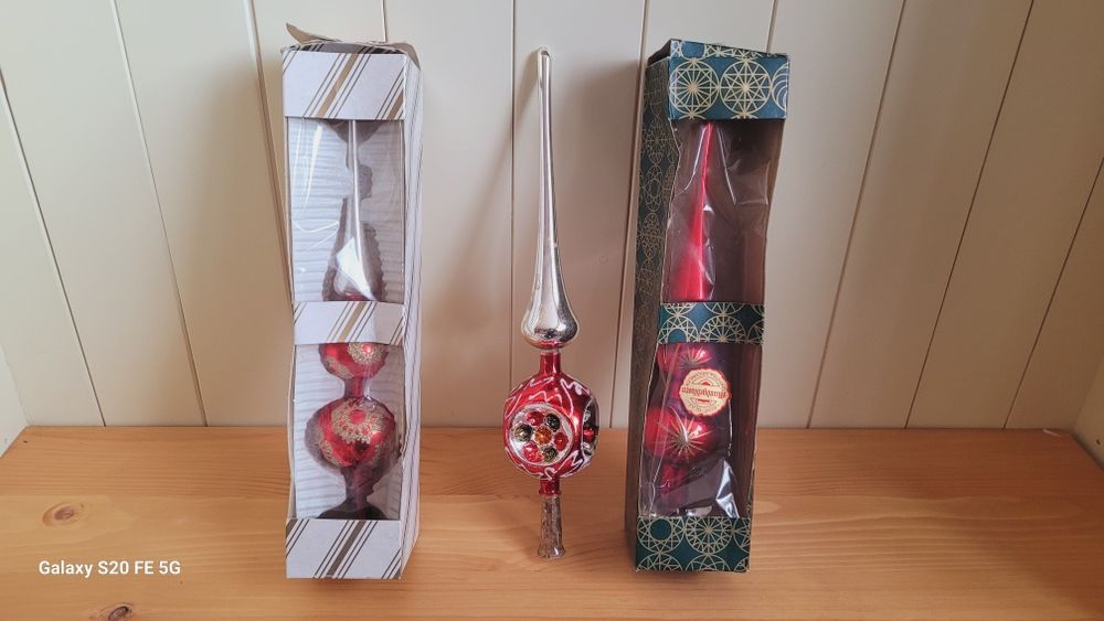 Декоративна винтидж  златиста дамска чанта и ръкавици