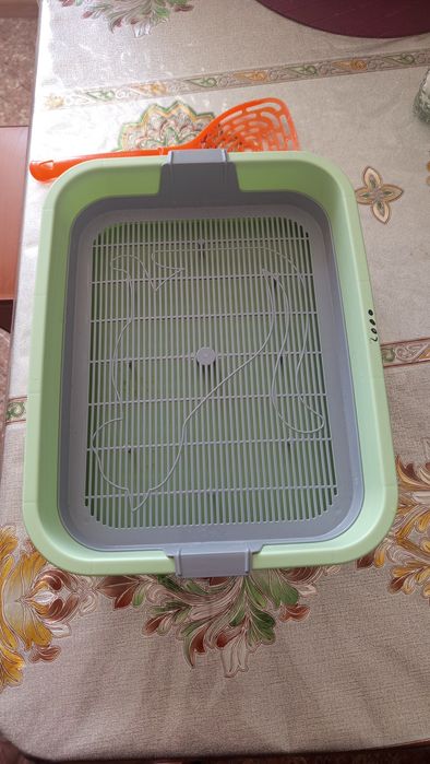 Лоток для кошек.