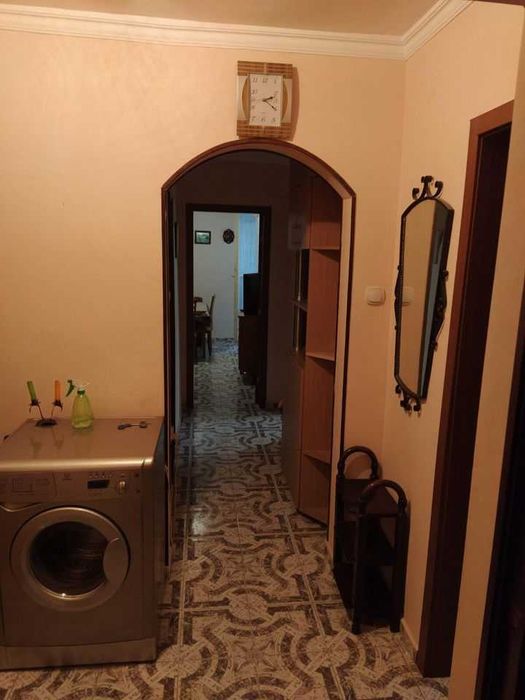 Дава се под наем Двустаен апартамент в Бургас, Зорница - 63 кв.м за 200 € - Снимка #3