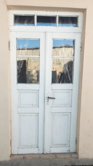 Эшик дераза сотилади б/у