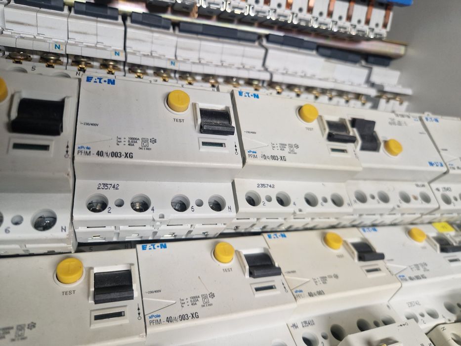 Siguranta diferentiala 380 v