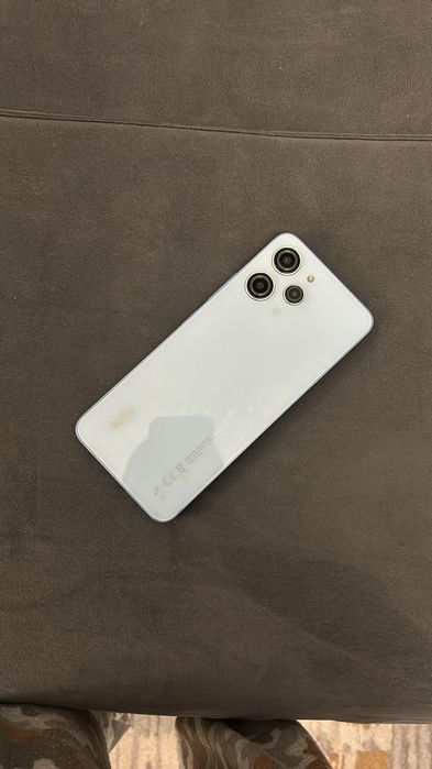 Тeлефон  Redmi 12