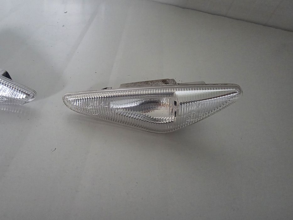 Semnalizari aripa BMW X3 F25 stanga dreapta originale