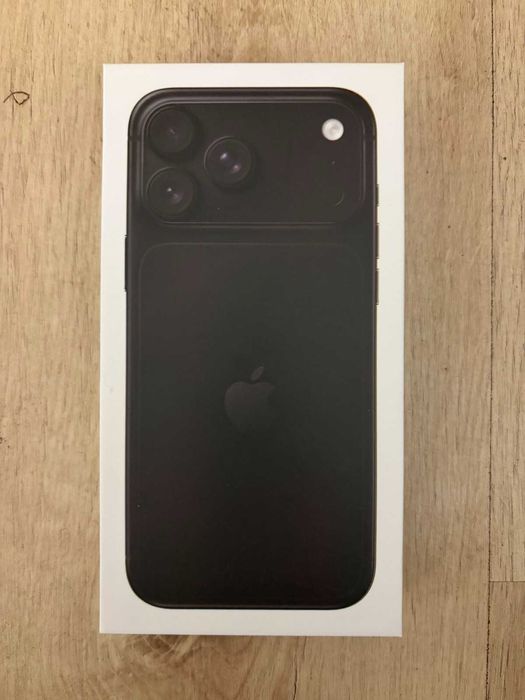 НАЛИЧЕН! Apple iPhone 18 Pro Max 1TB Black Гаранция!