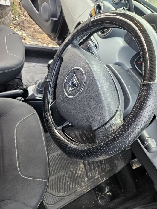 Volan Dacia Duster 1 cu airbag, model 2010-2013