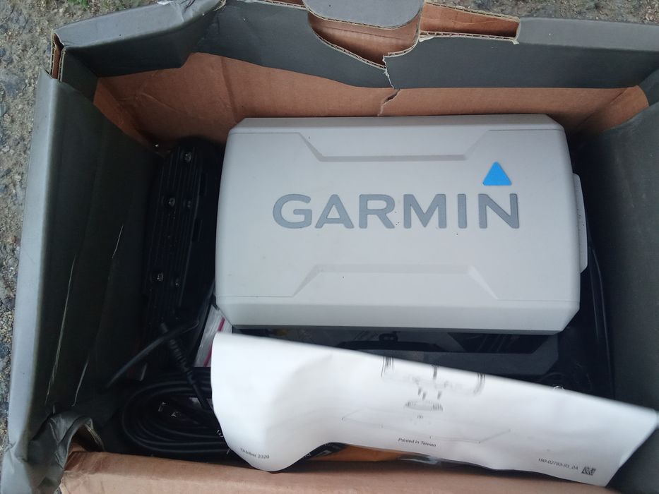 Эхолот! GARMIN Striker Vivid 5cv+Transducer